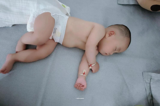 试管代怀生子合法吗六个月宝宝眼睛散光